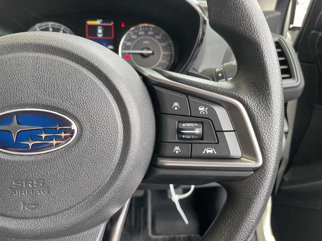 スバル インプレッサ スポーツ 1．6i－L アイサイト 愛知県 2018(平30)年 2.1万km クリスタルホワイトP 純正8型ナビ/レーダークルーズコントロール/バックカメラ/コーナーセンサー/パドルシフト/オートライト/ＥＴＣ/衝突軽減システム/フルセグ/CD DVD/Bluetooth/ステアリングスイッチ