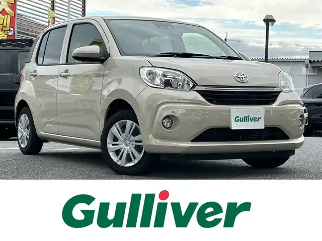 トヨタ パッソ X Lパッケージ 奈良県 2022(令4)年 1.1万km キナコメタリック 1オーナー/純正ディーラーナビ(NSCN-W68)/BT/TV/CD/SD/AUX//衝突軽減システム/アラウンドビューカメラ/コーナーセンサー/横滑り防止装置/バックカメラ/ETC2.0/ドラレコ/アイドリングストップ/オートLEDライト/保証書・スペアキー付
