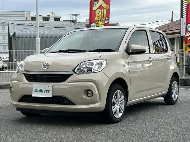 トヨタ パッソ X Lパッケージ 奈良県 2022(令4)年 1.1万km キナコメタリック 1オーナー/純正ディーラーナビ(NSCN-W68)/BT/TV/CD/SD/AUX//衝突軽減システム/アラウンドビューカメラ/コーナーセンサー/横滑り防止装置/バックカメラ/ETC2.0/ドラレコ/アイドリングストップ/オートLEDライト/保証書・スペアキー付