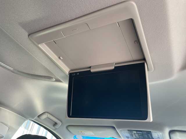 トヨタ アルファード S 愛知県 2019(平31)年 4.7万km ホワイトパールクリスタルシャイン 純正9型ナビ/フリップダウンモニター/両側パワースライドドア/レーダークルーズコントロール/バックカメラ/コーナーセンサー/純正アルミホイール/ブラインドスポットモニター/LEDヘッドライト/インテリジェントミラー/オートマチックハイビーム/ETC/衝突軽減システム/フルセグ/CD DVD/Bluetooth/ステアリングスイッチ/スマートキー/プッシュスタート