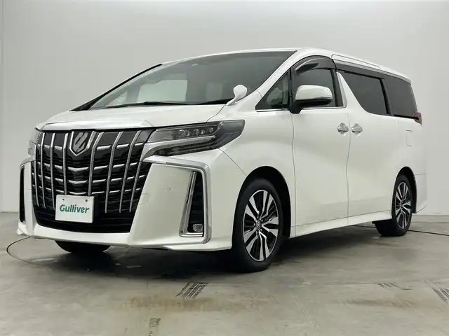 トヨタ アルファード S Cパッケージ 岡山県 2022(令4)年 3.2万km ホワイトパールクリスタルシャイン 純正9インチメモリナビ/（CD/DVD/BT/USB/AppleCarplay/AndroidAuto/フルセグ/テレビキャンセラー）/バックカメラ/純正12.1インチフリップダウンモニター(V12T-R68C)/純正ビルトインETC2.0/100V充電/プリクラッシュセーフティ/クリアランスソナー/レーントレーシングアシスト/リアクロストラフィックアラート/ロードサインアシスト/ブラインドスポットモニター/デジタルインナーミラー/前後ドライブレコーダー/両側パワースライドドア/電動格納ウィンカーミラー/ドアバイザー/ロールサンシェード/LEDヘッドライト/オートマチックハイビーム/フロントフォグランプ/純正18インチアルミホイール/革シート/運転席メモリ付きパワーシート/シートヒーター/シートベンチレーション/パワーバックドア/エンジンスターター