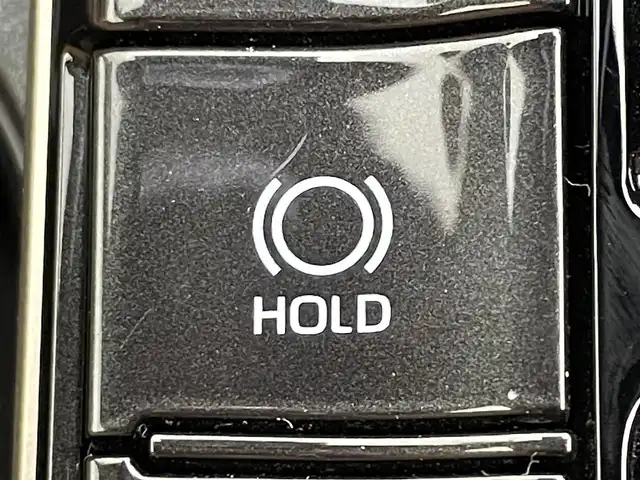 トヨタ クラウン スポーツ Z 道央・札幌 2024(令6)年 1.5万km パールⅡ ・４WD/・寒冷地仕様/・モデリスタエアロ（F/S/R）/・パノラマルーフ/・純正ナビゲーション/　BT/USB/フルセグ/Miracast/・ビルトインETC２．０/・デジタルインナーミラー/・ワイヤレス充電/・パノラミックビューモニター/・トヨタセーフティセンス/　PCS/LDA/BSM/PCS/PDA/RCTA/RCD/　PKSB/SEA/AVSP/RSA/・HUD/・レーダークルーズコントロール/・オートマチックハイビーム/・横滑り防止装置/・前後コーナーセンサー/・レーンキープアシスト/・パワーバックドア/・前席シートヒーター/ベンチレーション/・レザーシート/・オートライト/・LEDヘッドライト/・前席パワーシート（D席メモリー付）/・純正フロアマット/・スマートキー/・プッシュスタート/・保証書付き/・社外AW20インチ冬タイヤ/・純正AW夏タイヤ２１インチ積込