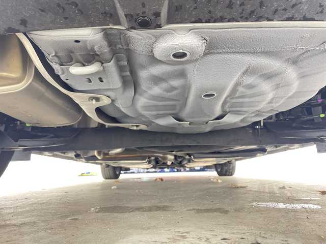 日産 ノート オーテック 三重県 2023(令5)年 2.4万km ピュアホワイトパール / スーパーブラック 2トーン /禁煙車//純正9インチメモリーナビ//エマージェンシーブレーキ//ETC2.0//衝突軽減ブレーキ//レーンキープアシスト//オートハイビーム//バックカメラ//純正前後ドライブレコーダー//ステアリングスイッチ//オーテック専用シグネイチャーLED//オーテック専用ブルー×ブラックコンビレザレットシート/　「AUTECH」刺繍（ブルーステッチ）//オーテック専用16インチAW//LED//オートライト//フォグ//サイドカーテンエアバッグ