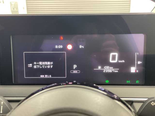 日産 ノート オーテック 三重県 2023(令5)年 2.4万km ピュアホワイトパール / スーパーブラック 2トーン /禁煙車//純正9インチメモリーナビ//エマージェンシーブレーキ//ETC2.0//衝突軽減ブレーキ//レーンキープアシスト//オートハイビーム//バックカメラ//純正前後ドライブレコーダー//ステアリングスイッチ//オーテック専用シグネイチャーLED//オーテック専用ブルー×ブラックコンビレザレットシート/　「AUTECH」刺繍（ブルーステッチ）//オーテック専用16インチAW//LED//オートライト//フォグ//サイドカーテンエアバッグ