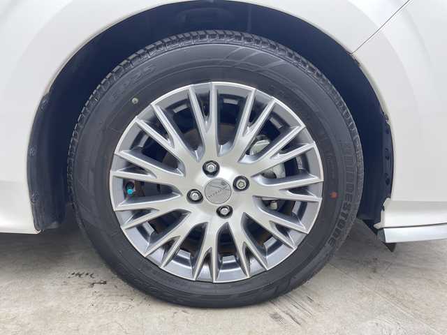 日産 ノート オーテック 三重県 2023(令5)年 2.4万km ピュアホワイトパール / スーパーブラック 2トーン /禁煙車//純正9インチメモリーナビ//エマージェンシーブレーキ//ETC2.0//衝突軽減ブレーキ//レーンキープアシスト//オートハイビーム//バックカメラ//純正前後ドライブレコーダー//ステアリングスイッチ//オーテック専用シグネイチャーLED//オーテック専用ブルー×ブラックコンビレザレットシート/　「AUTECH」刺繍（ブルーステッチ）//オーテック専用16インチAW//LED//オートライト//フォグ//サイドカーテンエアバッグ