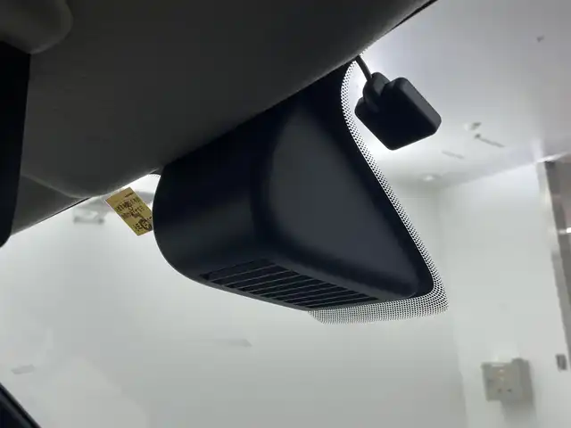 三菱 デリカミニ G プレミアム 熊本県 2023(令5)年 0.1万km アメジストブラック バンパーガード/純正ディスプレイオーディオ/・Bluetooth/USB/Apple CarPlay/Android Auto/・全方位カメラ/衝突軽減ブレーキ/車線逸脱警報/速度標識表示/道路標識表示/MI-PILOT/コーナーセンサー/インテリジェントルームミラー/両側パワースライドドア/ハーフレザーシート/・D/Nシートヒーター/ステアリングヒーター/両側パワースライドドア/ビルトインETC/オートライト/LEDヘッドライト/フォグランプ/ヘッドライトレベライザー/電子パーキング/純正フロアマット/スマートキー/プッシュスタート