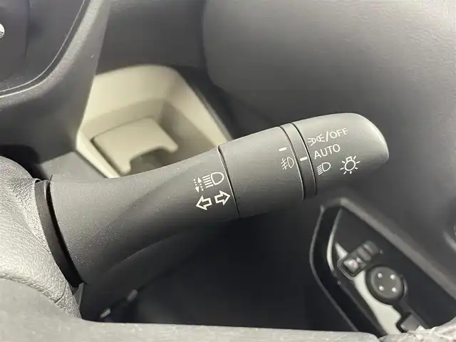 三菱 デリカミニ G プレミアム 熊本県 2023(令5)年 0.1万km アメジストブラック バンパーガード/純正ディスプレイオーディオ/・Bluetooth/USB/Apple CarPlay/Android Auto/・全方位カメラ/衝突軽減ブレーキ/車線逸脱警報/速度標識表示/道路標識表示/MI-PILOT/コーナーセンサー/インテリジェントルームミラー/両側パワースライドドア/ハーフレザーシート/・D/Nシートヒーター/ステアリングヒーター/両側パワースライドドア/ビルトインETC/オートライト/LEDヘッドライト/フォグランプ/ヘッドライトレベライザー/電子パーキング/純正フロアマット/スマートキー/プッシュスタート