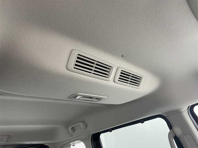 三菱 デリカミニ G プレミアム 熊本県 2023(令5)年 0.1万km アメジストブラック バンパーガード/純正ディスプレイオーディオ/・Bluetooth/USB/Apple CarPlay/Android Auto/・全方位カメラ/衝突軽減ブレーキ/車線逸脱警報/速度標識表示/道路標識表示/MI-PILOT/コーナーセンサー/インテリジェントルームミラー/両側パワースライドドア/ハーフレザーシート/・D/Nシートヒーター/ステアリングヒーター/両側パワースライドドア/ビルトインETC/オートライト/LEDヘッドライト/フォグランプ/ヘッドライトレベライザー/電子パーキング/純正フロアマット/スマートキー/プッシュスタート