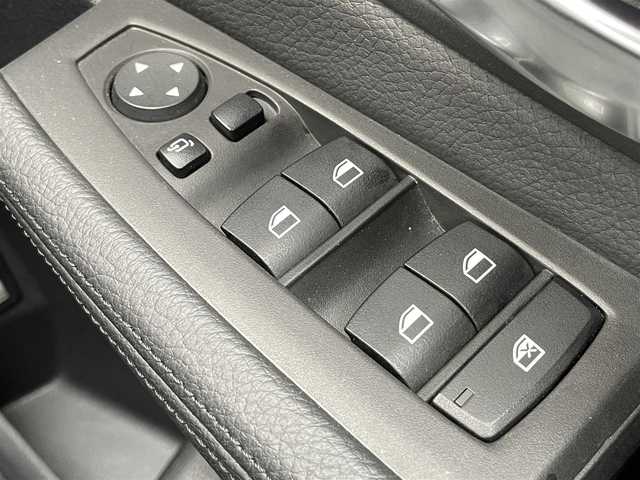 ＢＭＷ ２１８ｄ アクティブツアラー ラグジュアリー 千葉県 2020(令2)年 3.9万km ミネラルホワイト レザーシート/電動リアゲート/iDrive/(Bluetooth/USB)/インテリジェントセーフティ/バックカメラ/PDC/速度警告/メモリー付パワーシート/シートヒーター/コンフォートアクセス/ETC/純正フロアマット/純正17インチアルミホイール/保証書/取扱説明書/スペアキー