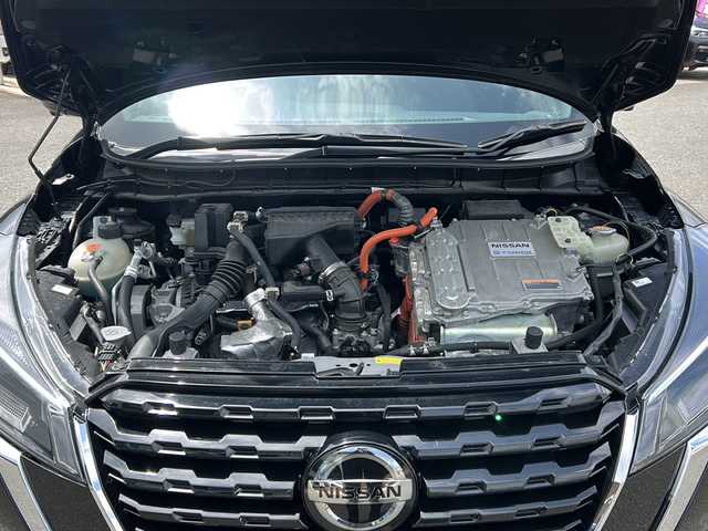 日産 キックス X 佐賀県 2021(令3)年 6.9万km ピュアブラック 社外ナビ(CN-RE07D)/Bluetooth/CD/DVD/USB/全方位カメラ/フルセグTV/社外エアロ(フロント、サイド、リア)/前後ドライブレコーダー/プロパイロット/衝突軽減システム/ブレーキホールド/ルーフレール/オートエアコン/LEDオートライト/デジタルインナーミラー/ETC/布系シート/プッシュスタート/スペアキー/保証書/取扱説明書/点検記録簿(R3/6)