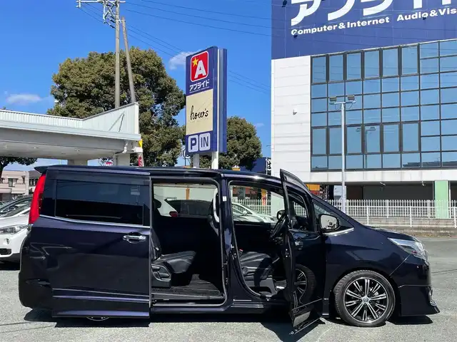 トヨタ エスクァイア