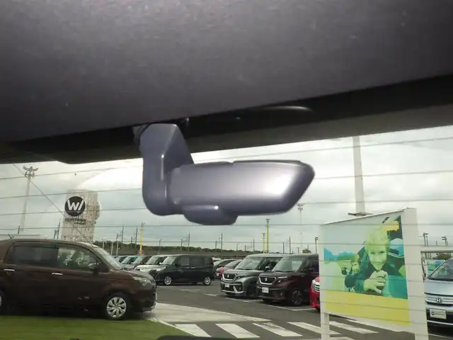 アウディ Ｑ３ 35TFSI アドバンスド 千葉県 2023(令5)年 2.1万km グレイシアホワイトメタリック Audiプレセンス/サイドアシスト/アダプティブドライビングアシスト/パーキングエイド/ワイヤレス充電/パワーバックドア/ブラックレザーシート/前席パワーシート/シートヒーター/純正ナビ/【Bluetooth接続】/360°カメラ/革巻きステアリング/ドライブレコーダー（前後撮影）/ETC（2.0）/LEDヘッドライト/ウインカーミラー/コーナーセンサー/純正17インチアルミホイル/サイド/カーテンエアバッグ/スマートキー/自社名変中