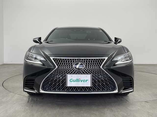 レクサス ＬＳ 500 バージョンL 兵庫県 2018(平30)年 6万km ブラック ・純正ナビ/Bluetoothオーディオ/CD/DVD再生/USB接続/・モデリスタエアロパーツ（リア）/・Lexus Safety System + A/・PCS（プリクラッシュセーフティ）/・FCTA（フロントクロストラフィックアラート）/・LTA（レーントレーシングアシスト）/・AHS（アダプティブハイビームシステム）/・RSA（ロードサインアシスト）/・レーダークルーズコントロール（全車速追従機能付き）/・先行車発進告知機能/・ドライバー異常時対応システム/・BSM（ブラインドスポットモニター）/・前後コーナーセンサー/・ムーンルーフ/・AC100V電源/・アイドリングストップ/・パノラミックビューモニター/・パワーバックドア/・デジタルインナーミラー/・黒レザーシート/・シートベンチレーション（全席）/・パワーシート（全席）/・パドルシフト/・ビルトインETC2.0/・ヘッドアップディスプレイ（HUD）/・前後ドライブレコーダー/・三眼LEDヘッドライト/・AACエアコン/・スマートキー/・スペアキー