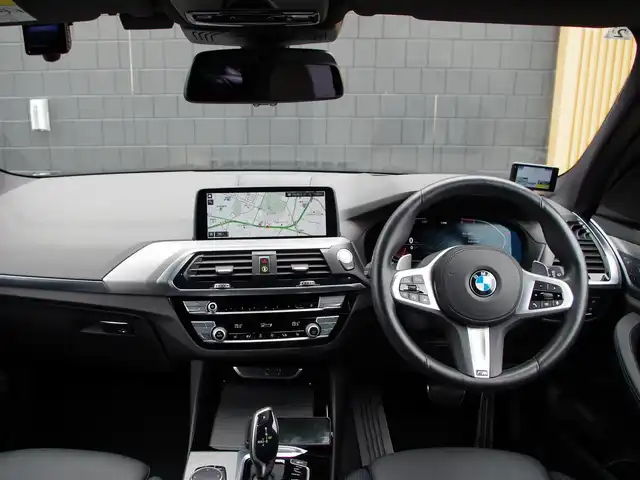 ＢＭＷ Ｘ３ 埼玉県 2021(令3)年 4.1万km 黒 ブラックハーフレザーシート/アダプティブクルーズコントロール/全周囲カメラ/ヘッドアップディスプレイ/ブラインドスポットモニター/Bluetooth/フルセグTV/シートHI/電動リアゲート/置くだけ充電/ETC/ドラレコ