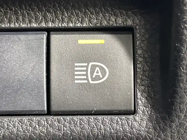 トヨタ ＲＡＶ４ アドベンチャー 神奈川県 2019(令1)年 5万km アッシュグレーメタリック/アーバンカーキ ４WD/純正7インチSDナビゲーション【NSCN-W68】/(CD/Bluetooth/ワンセグ)/バックカメラ/運転席パワーシート/レーダークルーズコントロール/レーンキープ/衝突軽減ブレーキ/ダウンヒルアシストコントロール/プッシュスタート/ビルトインETC/LEDヘッドランプ/フロントフォグランプ/オートライト/純正19インチアルミホイール/スマートキー/取説　/保証書/スペアキー