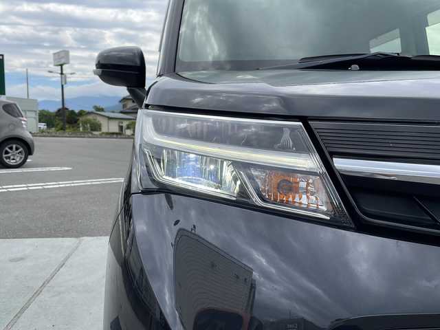 トヨタ タンク カスタムG 山梨県 2019(令1)年 4.1万km ブラックマイカメタリック 純正ＳＤナビ/Ｂｌｕｅｔｏｏｔｈ フルセグＴＶ/クル－ズコントロール/両側パワースライドドア/アイドリングストップ/ベンチシート/プッシュスタート/パワーステアリング/パワーウインドウ/スマートキー/オートエアコン/純正14インチAW/前後コーナーセンサー/オートライト/オートマチックハイビーム