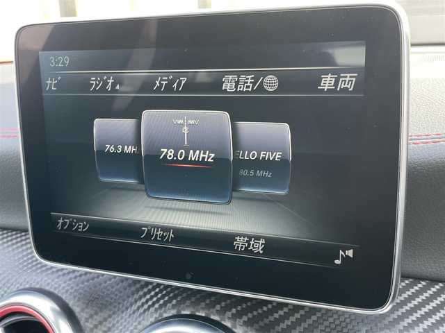 メルセデス・ベンツ Ａ１８０ 石川県 2016(平28)年 2.2万km コスモスブラック 純正メモリナビ/〈BT／FM／AM／DVD〉/社外オーディオ　harmankardon/バックカメラ/黒革レザーシート/パワーシート〈運転席＋助手席〉/シートヒーター〈運転席＋助手席〉/シートメモリー/サンルーフ/パドルシフト/衝突軽減システム/レーンアシストキープ/LEDヘッドライト/オートライト/オートマチックハイビーム/ETC２．０