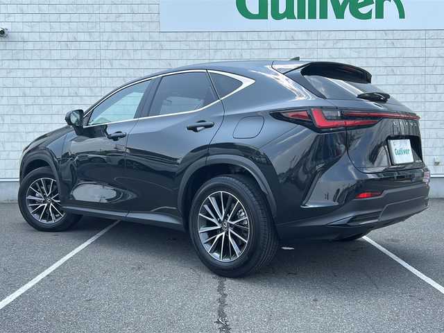 レクサス ＮＸ 250 栃木県 2023(令5)年 2.1万km グラファイトブラックガラスフレーク 純正メモリナビ/Bluetooth USB /TV フルセグ/アラウンドビューモニター/パドルシフト/全席シートヒーター/前席シートクーラー/パワーシート/ETC2.0/キックパワーバックドア/クリアランスソナー/ブラインドスポットモニター/ロードサイトアシスト/レーンキープアシスト/LEDヘッドライト/オートライト/追従式クルーズコントロール/スマートキー×２/保証書/取扱説明書/記録簿
