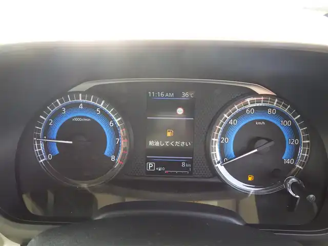 三菱 デリカミニ T プレミアム 千葉県 2025(令7)年 0.1千km 緑Ⅱ T　PREMIUM　9型ディスプレイオーディオ（121/330）　サイドデカール（33440）/e-Assist/・衝突被害軽減ブレーキシステム（FCM）/・誤発進抑制機能（前進＆後退時）（UMS）/・車線逸脱警報システム（LDW）/・レーダークルーズコントロールシステム（ACC）/・オートマチックハイビーム[AHB]/マイパイロット/ハンズフリー両側パワースライドドア/ディスプレイオーディオ/【Bluetooth接続】/【Apple CarPlay　Android Auto対応】/マルチアラウンドモニター/ハーフレザーシート/前席シートヒーター/デジタルインナーミラー/革巻きステアリング/ステアリングヒーター/ステアリングスイッチ/LEDヘッドライト/フォグライト/ウインカーミラー/コーナーセンサー/純正15インチアルミホイル/サイド/カーテンエアバッグ/キーレスオペレーションシステム