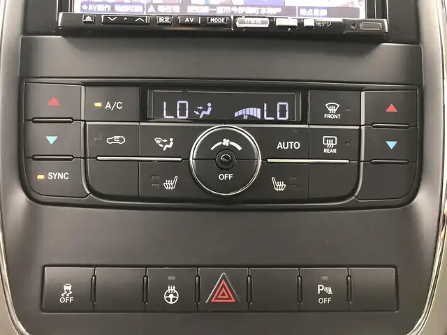 クライスラー・ジープ ジープ グランドチェロキー LTD 愛知県 2013(平25)年 5.8万km 黒 4WD/エアサスペンション/アルパイン7インチナビ/　　・CD/DVD/BT/フルセグ/バックカメラ/ドライブレコーダー/ETC/革巻きステアリング/クルーズコントロール/ステアリングヒーター/本革シート/パワーシート（前席）/シートヒーター/パワーバックドア/トノカバー/パーキングソナー/クリアランスソナー/純正HIDヘッドライト/フォグランプ/純正18インチアルミホイール