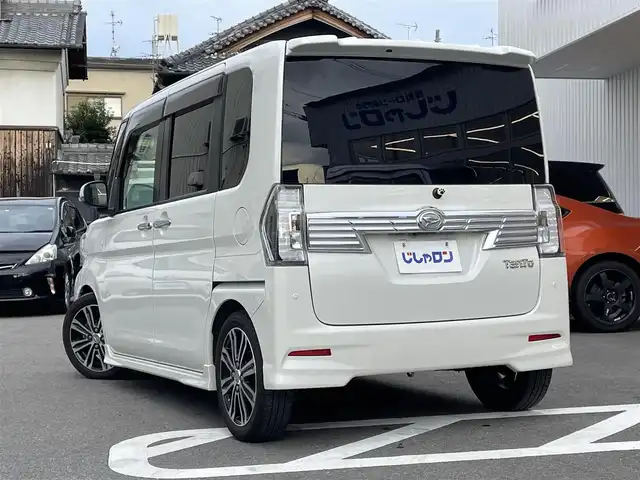 ダイハツ タント カスタムRS トップED LTD SAⅢ 大阪府 2018(平30)年 9.7万km パールホワイトⅢ (株)IDOMが運営する【じしゃロン東大阪店】の自社ローン専用車両になりますこちらは現金またはオートローンご利用時の価格です。自社ローンご希望の方は別途その旨お申付け下さい/スマアシIII（衝突回避支援システム）/　・衝突回避支援ブレーキ（歩行者対応）/　・誤発進抑制機能（前方・後方）/　・オートハイビーム/　・先行車発進お知らせ機能/　・車線はみ出し警報/　・エマージェンシーストップシグナル/純正8型メモリーナビ【NSZP-X68D】/ETC/ローダウン/パーキングアシスト/ハーフレザーシート/全方位カメラ/両側パワースライドドア/LEDヘッドライト/前方ドライブレコーダー/純正アルミホイール/スマートキー＆プッシュスタート/取説（車両・ナビ）＆保証書/スペアスマートキー