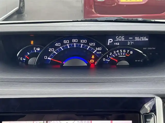 ダイハツ タント カスタムRS トップED LTD SAⅢ 大阪府 2018(平30)年 9.7万km パールホワイトⅢ (株)IDOMが運営する【じしゃロン東大阪店】の自社ローン専用車両になりますこちらは現金またはオートローンご利用時の価格です。自社ローンご希望の方は別途その旨お申付け下さい/スマアシIII（衝突回避支援システム）/　・衝突回避支援ブレーキ（歩行者対応）/　・誤発進抑制機能（前方・後方）/　・オートハイビーム/　・先行車発進お知らせ機能/　・車線はみ出し警報/　・エマージェンシーストップシグナル/純正8型メモリーナビ【NSZP-X68D】/ETC/ローダウン/パーキングアシスト/ハーフレザーシート/全方位カメラ/両側パワースライドドア/LEDヘッドライト/前方ドライブレコーダー/純正アルミホイール/スマートキー＆プッシュスタート/取説（車両・ナビ）＆保証書/スペアスマートキー