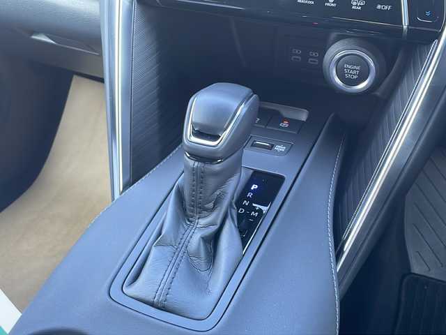 トヨタ ハリアー Z レザーパッケージ 広島県 2024(令6)年 0.7万km プレシャスブラックパール ワンオーナー /JBLサウンド/12.3インチ純正ナビ/Bluetooth/AppleCarPlay/AndroidAuto/フルセグTV/モデリスタ（フロント/サイド/リア）/パノラマミックビューモニター/前後ドライブレコーダー/デジタルインナーミラー/ビルトインETC2.0/レーダークルーズコントロール/ブラインドスポットモニター/レザーシート/パワーシート/シートヒーター /シートベンチレーション /メモリーシート /LEDオートライト/オートマチックハイビーム /ステアリングスイッチ/ステアリングヒーター/BSM/HUD/スマートキー/スペアキー /プッシュスタート /