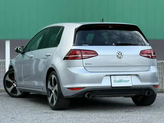 フォルクスワーゲン ゴルフ ＧＴＩ 千葉県 2014(平26)年 3.3万km シルバー SDナビ/(フルセグTV/CD/DVD/Bluetooth)/ドライブレコーダー　前のみ/ETC/パドルシフト/純正フロアマット/純正アルミホイール/レーダークルーズコントロール/レーンキープアシスト/横滑り防止装置/オートライト/スマートキー/スペアキー/プッシュエンジンスタート