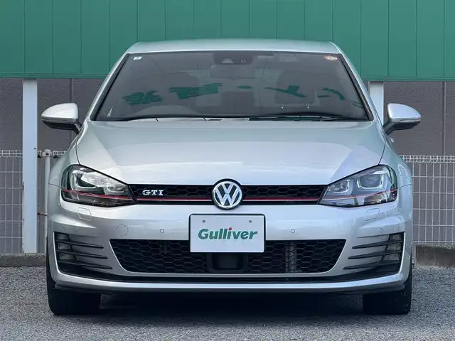 フォルクスワーゲン ゴルフ ＧＴＩ 千葉県 2014(平26)年 3.3万km シルバー SDナビ/(フルセグTV/CD/DVD/Bluetooth)/ドライブレコーダー　前のみ/ETC/パドルシフト/純正フロアマット/純正アルミホイール/レーダークルーズコントロール/レーンキープアシスト/横滑り防止装置/オートライト/スマートキー/スペアキー/プッシュエンジンスタート