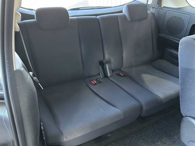 ホンダ フリード G ジャストセレクション 静岡県 2009(平21)年 5.2万km アラバスターシルバーメタリック 社外ナビ（AM FM CD ワンセグテレビ iPod）/片側パワースライドドア/チップアップシート/3列シート/ETC/純正フロアマット/キノセンヘッドライト/オートライト/リモコンキー/スペアキー×１/パワーステアリング/パワーウィンドウ/オートエアコン/ABS/取扱説明書/保証書