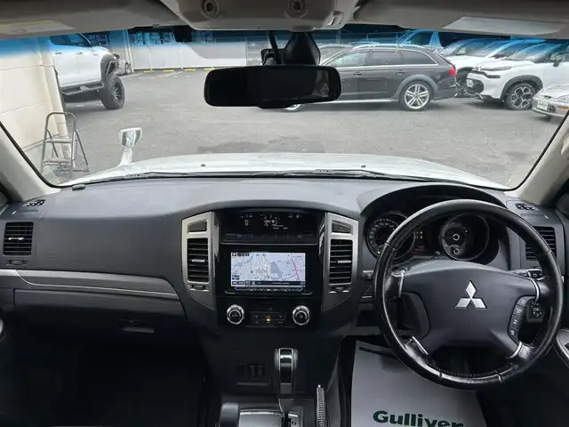 三菱 パジェロ ロング エクシード 和歌山県 2016(平28)年 7.9万km ウォームホワイトパール ディーゼル/サンルーフ/社外メモリナビ/フルセグTV/FM/AM/CD/DVD/Bluetooth/USB/SD/VTR/バックカメラ/ETC/前席シートヒーター/キーレス/スペアキー/HIDヘッドライト/フロント/リアフォグ/オートハイビーム/クルーズコントロール/純正17インチAW/純正フロアマット/純正ドアバイザー/取扱説明書/保証書
