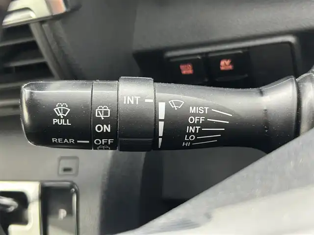 トヨタ シエンタ ハイブリッド G クエロ 熊本県 2018(平30)年 7.7万km ブラックマイカ/ラディアントグリーンメタリック 2トーン 純正ナビ（ＣＤ・フルセグ・ＢＴ・ＳＤ）/全周囲カメラ　/ビルトインＥＴＣ　/両側パワースライドドア　/前後クリアランスソナー　/クルーズコントロール　/衝突軽減ブレーキ　/レーンキープアシスト　/横滑り防止　/ハーフレザーシート/純正フロアマット/純正16インチAW/オートライト/オートマチックハイビーム/LEDヘッドライト/フォグランプ/スマートキー/プッシュスタート/スペアキー1本