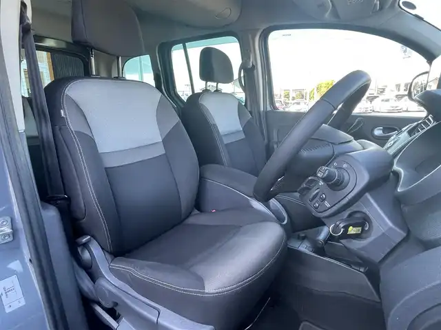 ルノー カングー パナシェ 栃木県 2021(令3)年 6.2万km グレー 社外ナビ　CN-F1X10D/フルセグTV/バックカメラ/ETC/ドライブレコーダー/クルーズコントロール/LEDヘッドライト/両側スライドドア/ヒッチメンバー/ルーフレール