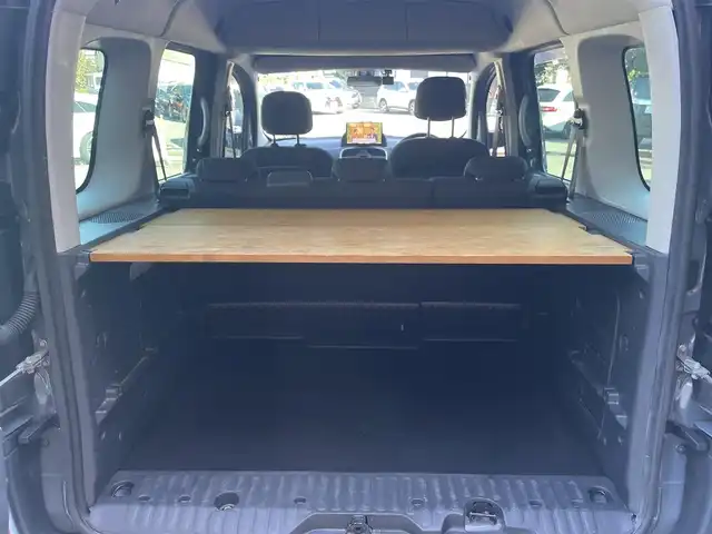 ルノー カングー パナシェ 栃木県 2021(令3)年 6.2万km グレー 社外ナビ　CN-F1X10D/フルセグTV/バックカメラ/ETC/ドライブレコーダー/クルーズコントロール/LEDヘッドライト/両側スライドドア/ヒッチメンバー/ルーフレール