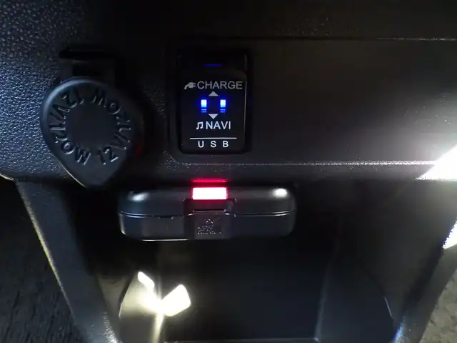 ダイハツ ブーン シルク SAⅢ 千葉県 2021(令3)年 2.6万km ブリリアントカッパークリスタルマイカ スマートアシストIII/エコアイドル/純正メモリーナビ/地デジTV/【DVD/CD再生機能　Bluetooth接続】/バックカメラ/ドライブレコーダー/ステアリングスイッチ/ETC/LEDヘッドライト/ウインカーミラー/コーナーセンサー/キーフリーシステム