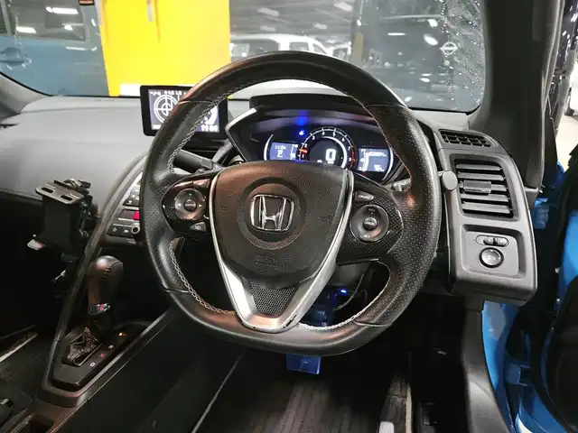 ホンダ Ｓ６６０ α 宮崎県 2016(平28)年 7万km プレミアムビーチブルーP センターディスプレイ/バックカメラ/ETC/クルーズコントロール/衝突被害軽減ブレーキ/横滑り防止装置/ターボ/LEDヘッドランプ/オートライト/オートエアコン/革巻きステアリング/パドルシフト/革/スエードコンビスポーツシート/社外アルミホイール(F15/R16インチ)/スマートキー/プッシュエンジンスタート/禁煙車