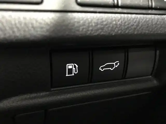 レクサス ＬＢＸ クール 富山県 2024(令6)年 2.6万km グレー マークレビンソンサウンド/純正ディスプレイオーディオ/全周囲カメラ/Bluetooth/ドライブレコーダー/プリクラッシュセーフティ/レーンキープアシスト/コーナーセンサー/ブラインドスポットモニター/レーダークルーズコントロール/ウルトラスエードコンビシート/メモリー付パワーシート/ヘッドアップディスプレイ/革巻きステアリング/ステアリングスイッチ/置くだけ充電/ETC2.0