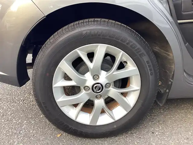 日産 ノート e－パワー X 神奈川県 2019(令1)年 2.1万km ダークメタルグレー ワンオーナー/純正ナビ（AM/FM/DVD/BT/フルセグ）/アラウンドビューモニタ/ドライブレコーダー/ETC/クルーズコントロール/衝突被害軽減システム/レーンキープアシスト/コーナーセンサー/横滑り防止装置/アイドリングストップ/純正アルミホイール/純正フロアマット/ステアリングスイッチ/電動格納ミラー/スマートキー