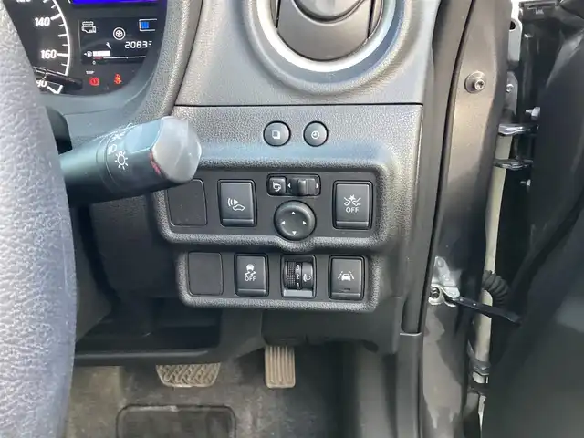 日産 ノート e－パワー X 神奈川県 2019(令1)年 2.1万km ダークメタルグレー ワンオーナー/純正ナビ（AM/FM/DVD/BT/フルセグ）/アラウンドビューモニタ/ドライブレコーダー/ETC/クルーズコントロール/衝突被害軽減システム/レーンキープアシスト/コーナーセンサー/横滑り防止装置/アイドリングストップ/純正アルミホイール/純正フロアマット/ステアリングスイッチ/電動格納ミラー/スマートキー