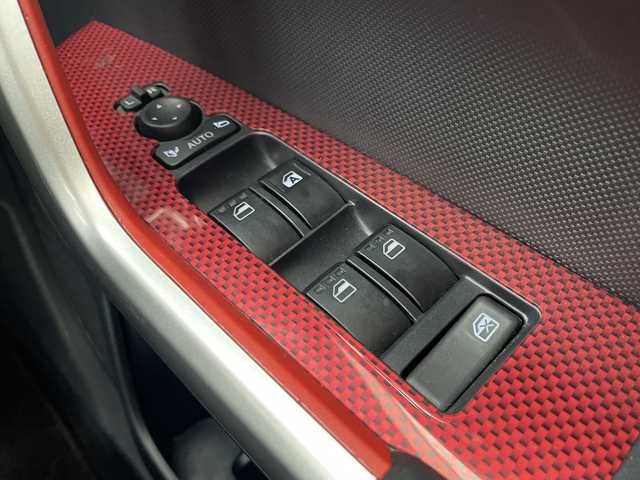 トヨタ ライズ Z 三重県 2020(令2)年 4.5万km レーザーブルークリスタルシャイン /禁煙車//純正9インチナビ/・フルセグ・Bluetooth・CD・DVD・SD//バックカメラ//モデリスタフルエアロ//前席シートヒーター//スマートアシスト//衝突回避支援ブレーキ//車線逸脱警報//オートハイビーム//アダプティブクルーズコントロール//前後コーナーセンサー//ETC//MTモード付AT//革巻きステアリング//ステアリングスイッチ//LEDヘッドライト//オートライト//プッシュスタート//スマートキー