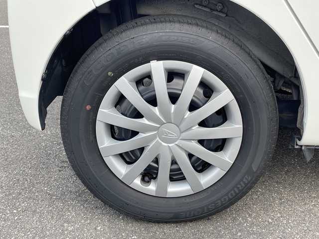 ダイハツ ミラ イース L SAⅢ 佐賀県 2020(令2)年 0.9万km ホワイト 社外ナビ(Blutooth/FM/AM)/バックカメラ/スマートアシストIII/・コーナーセンサー/・オートマチックハイビーム/・衝突軽減ブレーキ/・車線逸脱警報/AC/リモコンキー/社外フロアマット