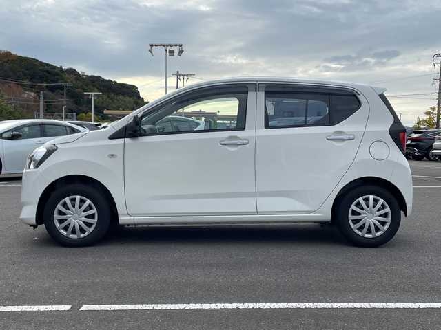 ダイハツ ミラ イース L SAⅢ 佐賀県 2020(令2)年 0.9万km ホワイト 社外ナビ(Blutooth/FM/AM)/バックカメラ/スマートアシストIII/・コーナーセンサー/・オートマチックハイビーム/・衝突軽減ブレーキ/・車線逸脱警報/AC/リモコンキー/社外フロアマット