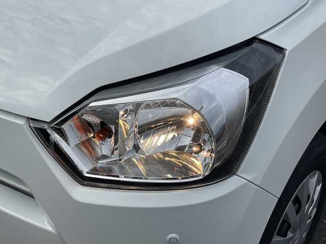 ダイハツ ミラ イース L SAⅢ 佐賀県 2020(令2)年 0.9万km ホワイト 社外ナビ(Blutooth/FM/AM)/バックカメラ/スマートアシストIII/・コーナーセンサー/・オートマチックハイビーム/・衝突軽減ブレーキ/・車線逸脱警報/AC/リモコンキー/社外フロアマット