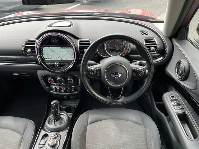 ＭＩＮＩ ＢＭＷ ミニ クラブマン クーパーD 神奈川県 2020(令2)年 5.1万km 赤Ⅱ ツートンカラー/ワンオーナー/純正メモリーナビ/純正USB/BT再生/バックモニター/ミラーETC/インテリジェントセーフティ/レーダークルーズコントロール/衝突軽減ブレーキ/純正17インチAW/LEDライト/LEDフォグ/コーナーセンサー/前後ドライブレコーダー/プッシュスタート/スマートキー×2/R3/4/5/6年ディーラー整備記録/保証書・取説あり