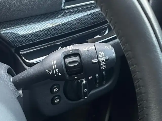 ＭＩＮＩ ＢＭＷ ミニ クラブマン クーパーD 山梨県 2020(令2)年 5.1万km 赤Ⅱ ワンオーナー/純正HDDナビ/ACC/インテリジェントS/Bカメラ/コンフォートA/前後PDC/LEDヘッドライト/ミラー型ETC/ドライビングモード/純正17インチAW/Bluetooth/ユニオンジャックテールライト/ドライブレコーダー