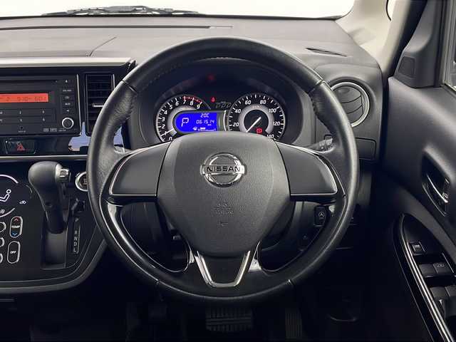 日産 デイズ ルークス HWS X Vセレクション 栃木県 2016(平28)年 6.2万km ホワイトパール アラウンドビューモニター/デジタルインナーミラー/両側パワースライドドア/純正オーディオ/AM FM CD AUX/衝突軽減ブレーキ/横滑り防止装置/運転席シートヒーター/ドアバイザー/プッシュスタート/スマートキー/スペアキー/取扱説明書/純正AW付165/55R15 夏タイヤ車載