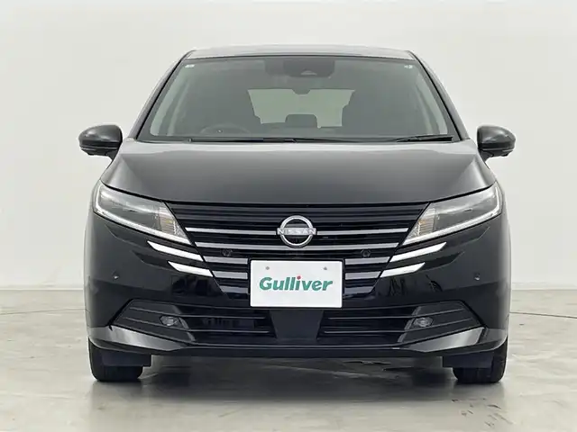 日産 ノート X 群馬県 2024(令6)年 0.4万km スーパーブラック アダプティブLEDヘッドライトシステム/LEDフォグランプ/16インチアルミホイール/インテリジェント アラウンドビューモニター/インテリジェント ルームミラー /ステアリングスイッチ/USB電源ソケット(タイプA 1個、タイプC 1個) /ワイヤレス充電器/NissanConnectナビゲーションシステム(地デジ内蔵)/ETC2.0ユニット(ビルトインタイプ)/プロパイロット(ナビリンク機能付)/プロパイロット緊急停止支援システム(SOSコール機能付)/インテリジェント BSI(後側方衝突防止支援システム)/BSW(後側方車両検知警報)/RCTA(後退時車両検知警報)/=================/純正9インチナビ/AM/FM/BT/USB/HDMI/AppleCarPlay/AndroidAuto/フルセグ/インテリジェントエマージェンシーブレーキ/踏み間違い衝突防止アシスト/標識検知機能/インテリジェントFCW(前方衝突予測警報)/LDW(車線逸脱警報)/インテリジェントDA(ふらつき警報)/インテリジェントLI (車線逸脱防止支援システム)/フロント&バックソナー/スマートキー/プッシュスタート