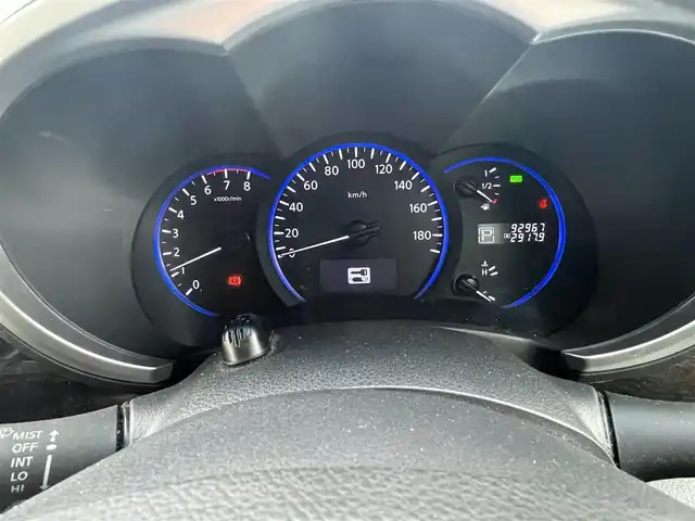 日産 エルグランド 250ハイウェイスター 福岡県 2012(平24)年 9.3万km ブリリアントホワイトパール (株)IDOMが運営する【じしゃロン八幡西店】の自社ローン専用車両になります。こちらは現金またはオートローンご利用時の価格です。自社ローンご希望の方は別途その旨お申付け下さい/純正メモリナビ/【Bluetooth・CD・DVD・TV】/純正アルミホイール/純正フロアマット/純正リアスポイラー/バックモニター/両側パワースライドドア/フロントフォグランプ/ETC/オットマン