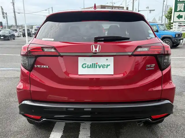 ホンダ ヴェゼル ハイブリッド RS ホンダセンシング 徳島県 2019(平31)年 3.5万km プレミアムクリスタルレッドM Gathers 8型SDナビ　VXM-195VFi/　DISC/フルセグ/AM/FM/BT/USB/バックカメラ/ビルトインETC/追従式クルーズコントロール/パドルシフト/ハーフレザーシート/シートヒーター/オートブレーキホールド/ドアバイザー/SPORT MODE/スペアキー/スマートキー/プッシュスタート/フォグライト/リヤフォッガー/オートライト/LEDヘッドライト/純正フロアマット/ホンダセンシング/取扱説明書/新車時保証書