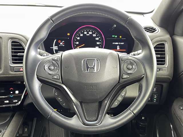 ホンダ ヴェゼル ハイブリッド RS ホンダセンシング 福井県 2019(平31)年 3.5万km プレミアムクリスタルレッドM Gathers 8型SDナビ/型式：VXM-195VFi/FM/AM/フルセグ/Bluetooth/USB】/バックカメラ/ビルトインETC/追従式クルーズコントロール/パドルシフト/ハーフレザーシート/シートヒーター/オートブレーキホールド/ドアバイザー/SPORT MODE/スペアキー/スマートキー/プッシュスタート/フォグライト/リヤフォッガー/オートライト/LEDヘッドライト/純正フロアマット/ホンダセンシング/取扱説明書/新車時保証書